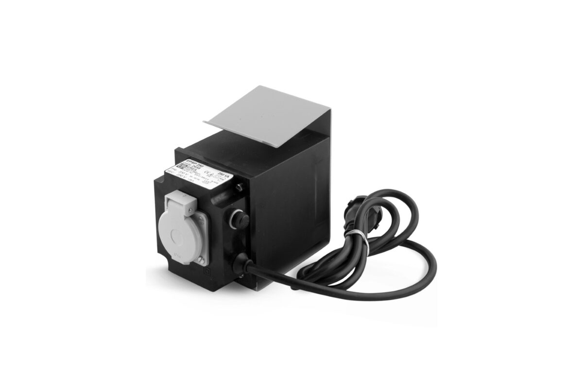 Draagbare EREA-scheidingstransformator IP44 met stopcontact en netsnoer