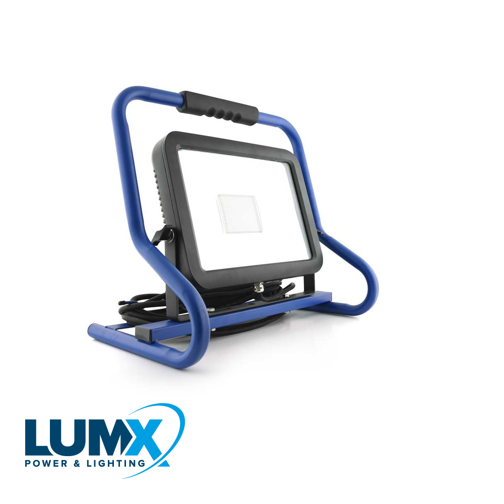 LED straler N-120: 120 Watt op voet / 5 m H07RN-F / IP54 /40