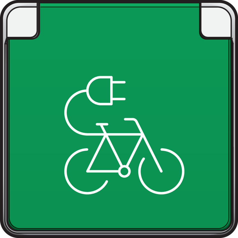 Niko 701-36675: Spuitwaterdicht fietsoplaadpunt 16 A/250 Vac met penaarde, beschermingsafsluiters en met insteekklemmen, wit - Image 2